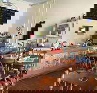 Of simpler Times - Southport Accommodation