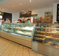 Roger's Deli - Accommodation Southport