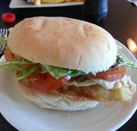 Saltwater Cafe - Accommodation Southport