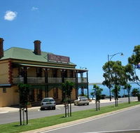 Streaky Bay Hotel - Southport Accommodation