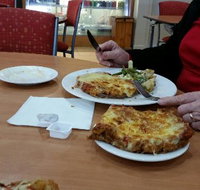 The Loxton Club - Accommodation Southport