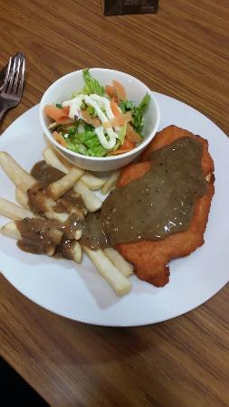 Canowie ACT Southport Accommodation