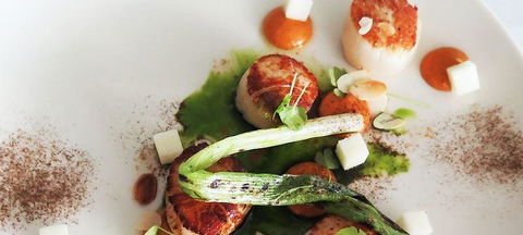Tallwood Eatery - Southport Accommodation 0