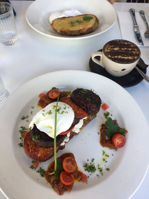 Tuck Shop Cafe - Southport Accommodation 6