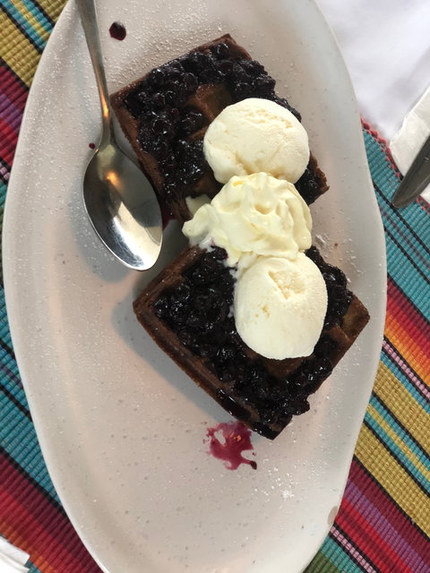 Blue Moon Grill - Southport Accommodation 2