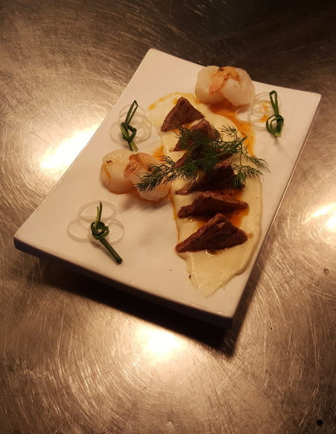 The Coral-Le Restaraunt - Southport Accommodation 2