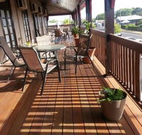 Commercial Hotel Clermont - Accommodation Southport