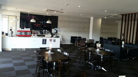 Jolt - Southport Accommodation 0