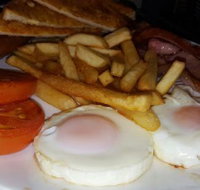 Blue Belle Cafe - Accommodation Southport