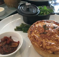 Emeraude - Southport Accommodation