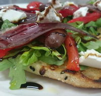 Mena Creek Hotel - Southport Accommodation