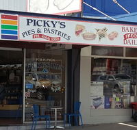 Picky's Pies  Pastries - Southport Accommodation