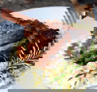 Pikkuw's Pizza  Pit Stop - Southport Accommodation