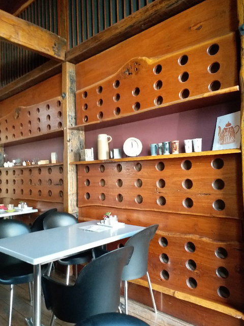 The Corner Life & Style Store & Cafe - Accommodation Southport 3