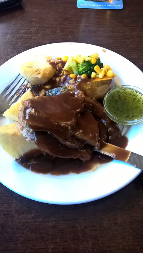 The Withcott Hotel - Southport Accommodation 2