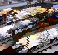 Willow Tree Cafe - Accommodation Southport