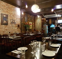 Ma Me Thai - Southport Accommodation