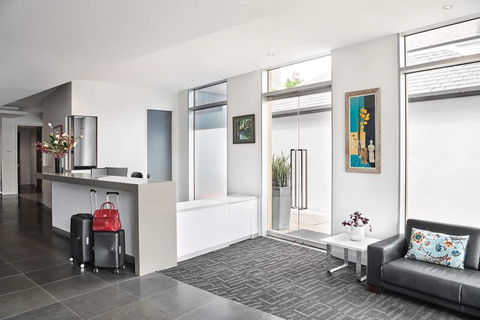 Punthill Williamstown - Southport Accommodation 3