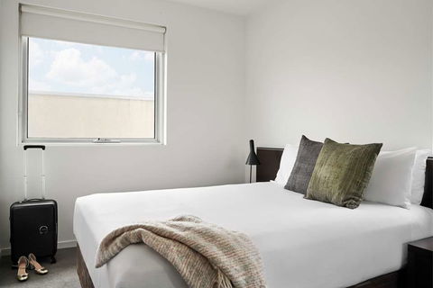 Punthill Williamstown - Southport Accommodation 9