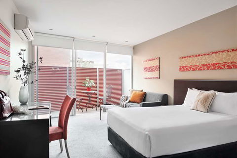 Punthill Williamstown - Southport Accommodation 12