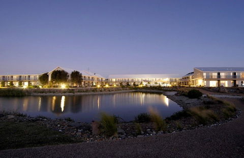 Quest Williamstown North - Southport Accommodation 1