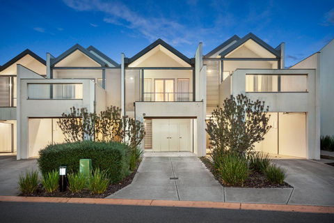 Quest Sanctuary Lakes - Southport Accommodation 0