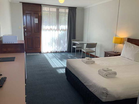 The Lightkeepers Inn - Southport Accommodation 0