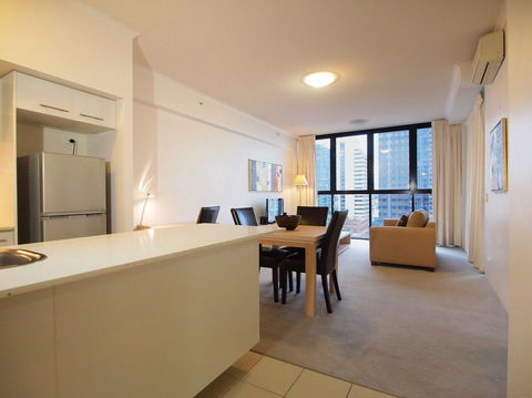 IStay RiverCity - Southport Accommodation 2