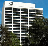 QT Canberra - Southport Accommodation