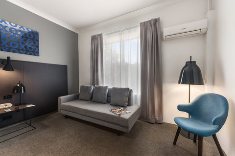 Quality Hotel CKS Sydney Airport - Accommodation Southport 4