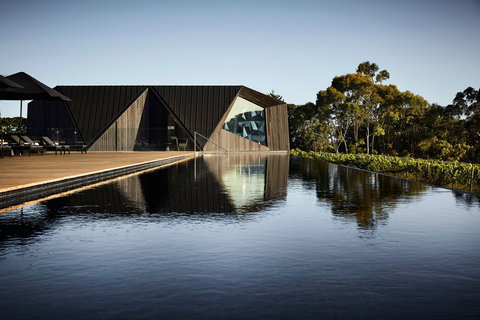 Jackalope Hotel - Accommodation Southport 6