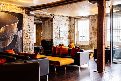 The Henry Jones Art Hotel - Accommodation Southport 3