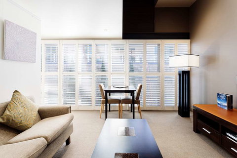 The Henry Jones Art Hotel - Accommodation Southport 9