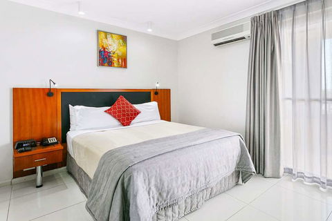 Comfort Inn & Suites Burwood - Southport Accommodation 2