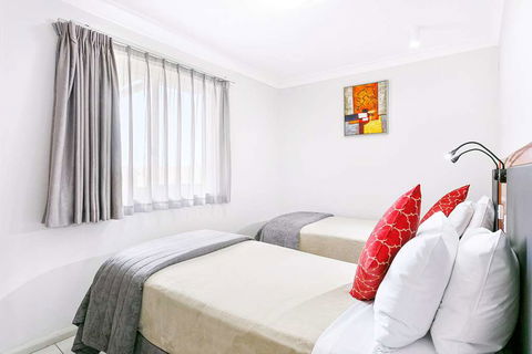Comfort Inn & Suites Burwood - Southport Accommodation 3