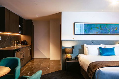 Eatons Hill Hotel - Southport Accommodation 9