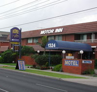 Hume Villa Motor Inn - Southport Accommodation