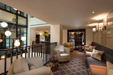 Mayfair Hotel - Accommodation Southport 2