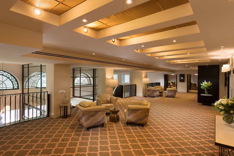 Mayfair Hotel - Accommodation Southport 10