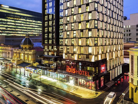 Ibis Adelaide - Accommodation Southport 0