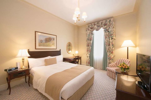 The Hotel Windsor - Accommodation Southport 5
