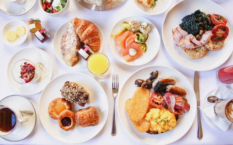 The Hotel Windsor - Accommodation Southport 7