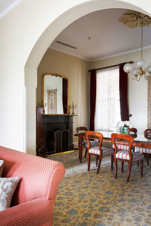 The Hotel Windsor - Accommodation Southport 11