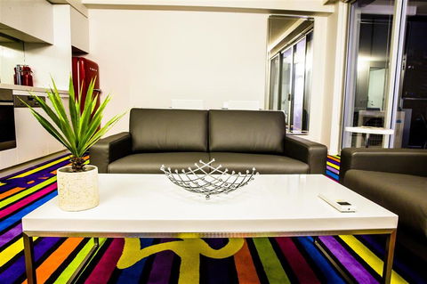 Adge Apartment Hotel - Southport Accommodation 7