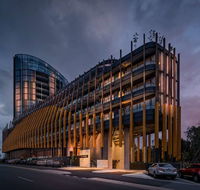 Punthill Ivanhoe Hotel - Southport Accommodation