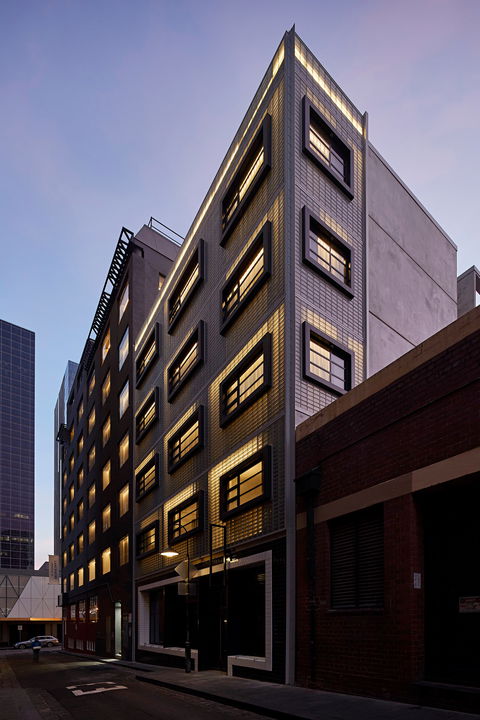 Lancemore Crossley St Melbourne - Southport Accommodation 0