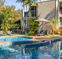 Ocean Breeze Resort - Southport Accommodation