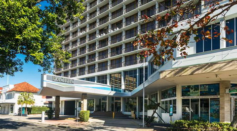 Pacific Hotel Cairns - Southport Accommodation 1