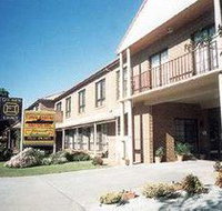 Holbrook Town Centre Motor Inn - Accommodation Southport