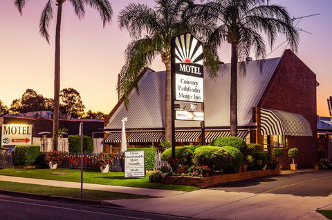 Country Pathfinder Motor Inn - Southport Accommodation 0